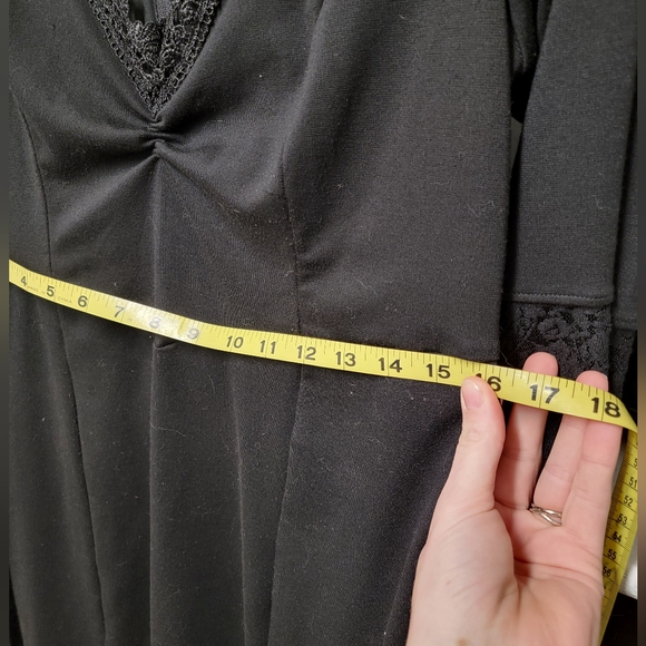 Witchy Gothic Morticia Bodycon Dress - Picture 4 of 5